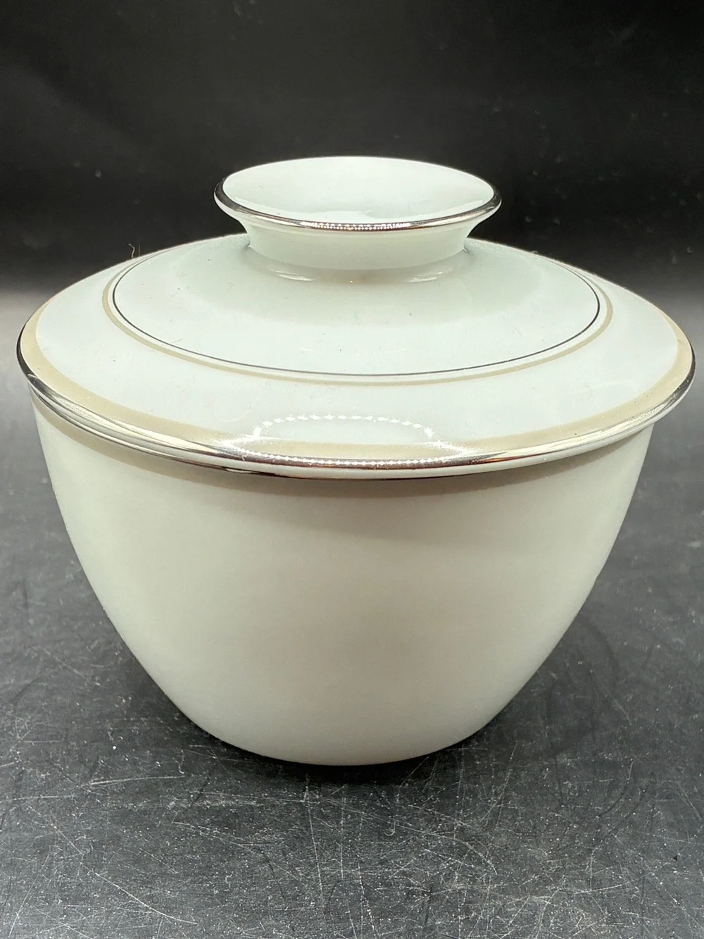 Noritake Roanne Lidded Sugar Bowl, EUC